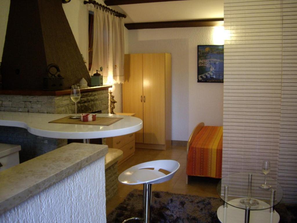 Apartment Adria *